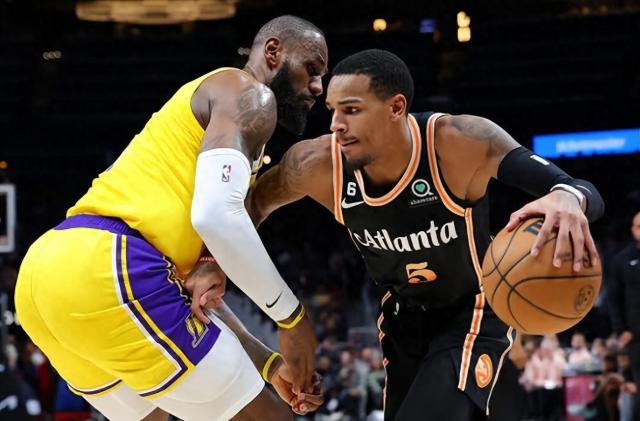 星空体育官网-湖人补强主追两大悍将！穆雷是A计划 布朗成新目标