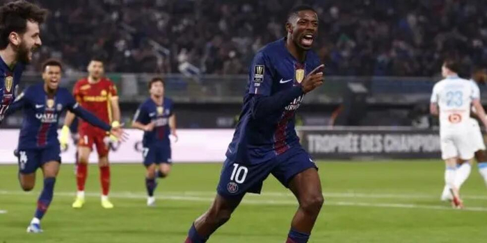 星空体育官方网站-巴黎球星登贝莱现身慈善音乐会献唱，观众高呼金球奖致敬|乌斯曼·登贝莱|法国|巴黎圣日耳曼|里尔|流行乐_新浪体育_新浪新闻